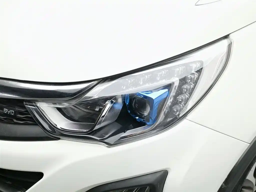 BYD Yuan 2016 1.5L Manual Premium