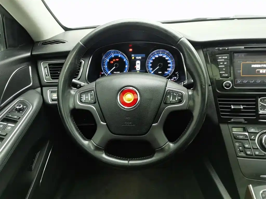 Hongqi Hongqi H7 2015 2.0T Luxury