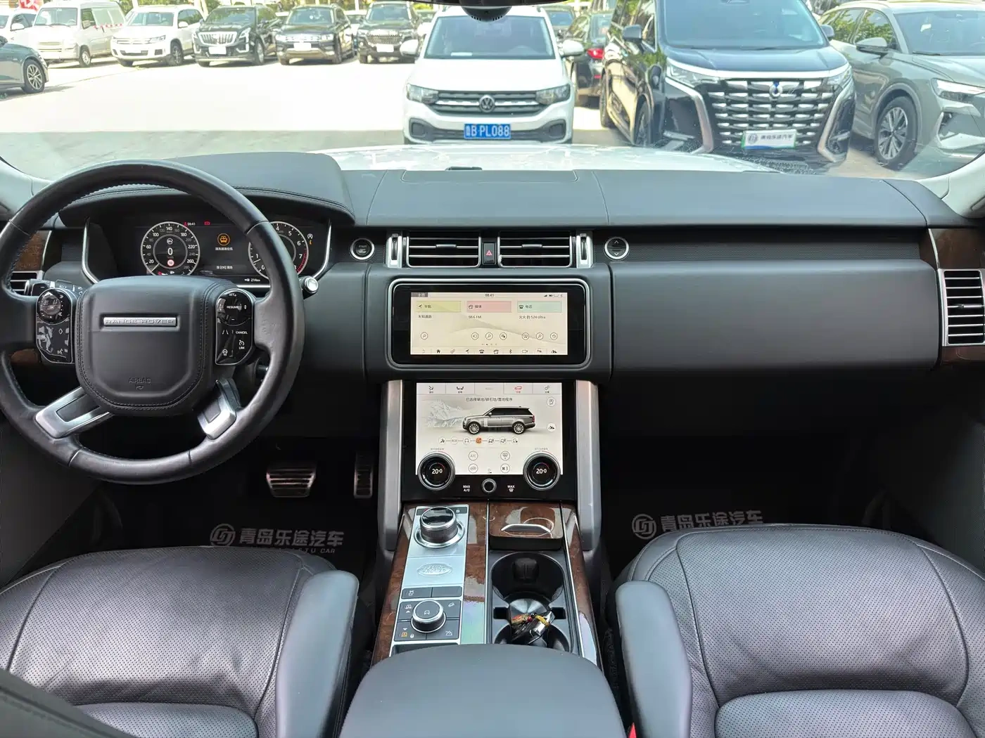 Land Rover Range Rover 2021 3.0 L6 Heritage Extended Classic Edition