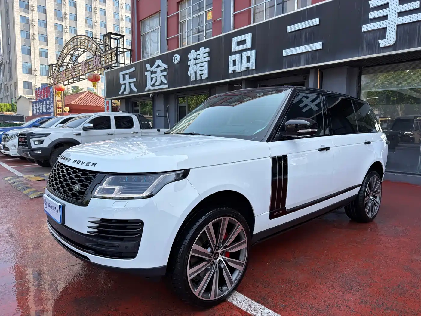 Land Rover Range Rover 2021 3.0 L6 Heritage Extended Classic Edition