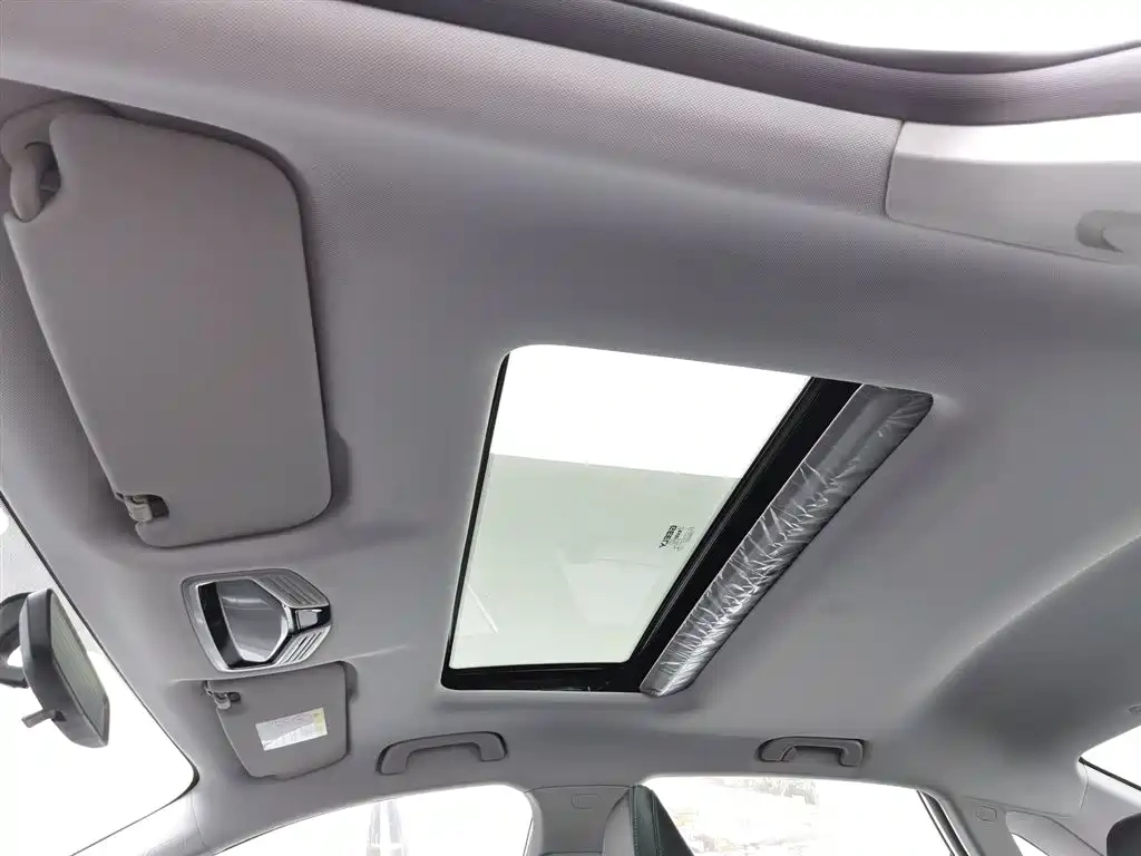 Geely Emgrand 2025 4th Gen 1.5L Manual Soaring Dragon Edition