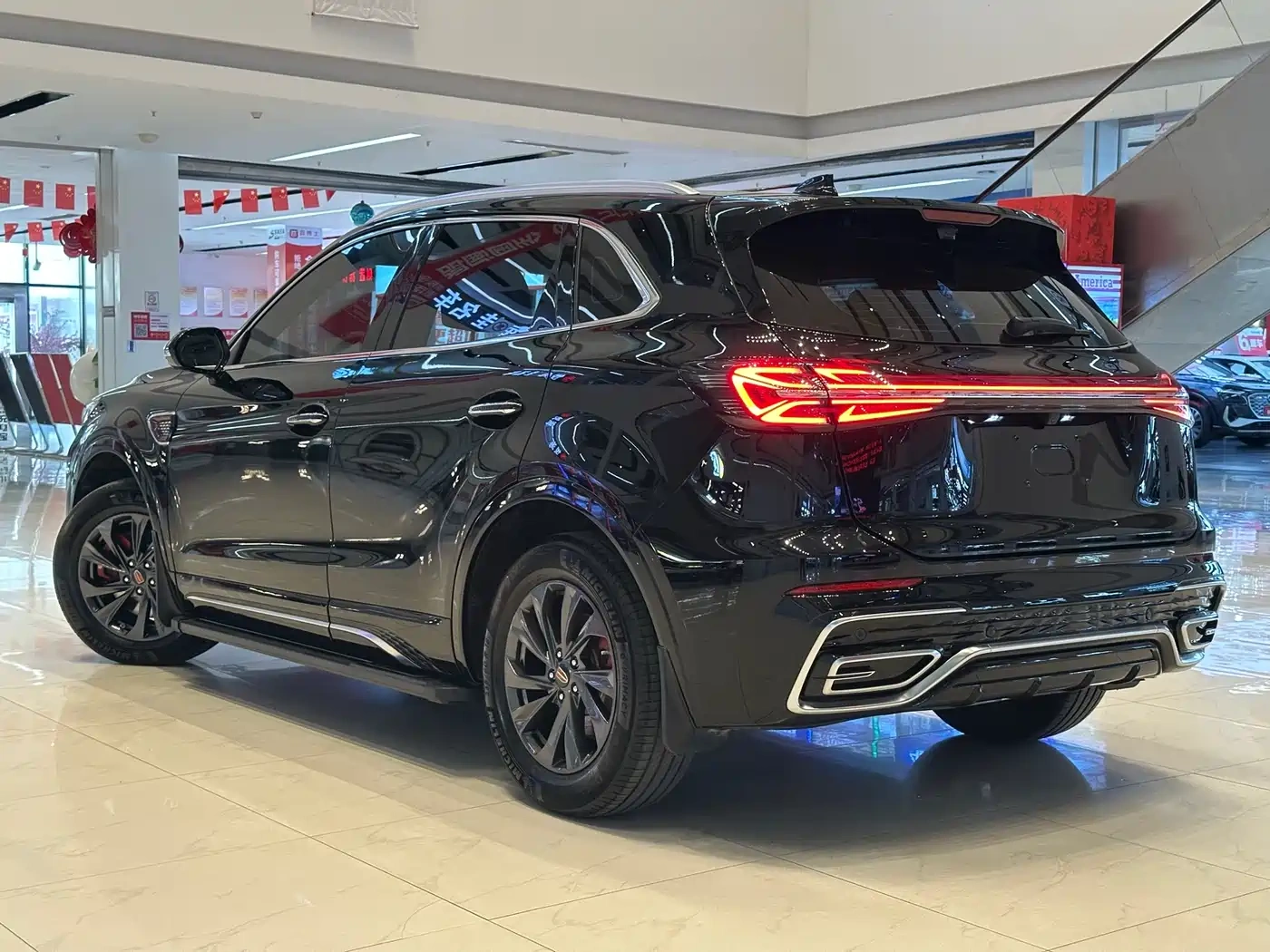 Hongqi Hongqi HS5 2023 2.0T Flag Enjoy Pro Edition