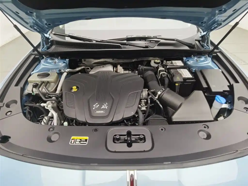 Hongqi Hongqi H5 2023 2.0T Auto Smart Connect Flagship