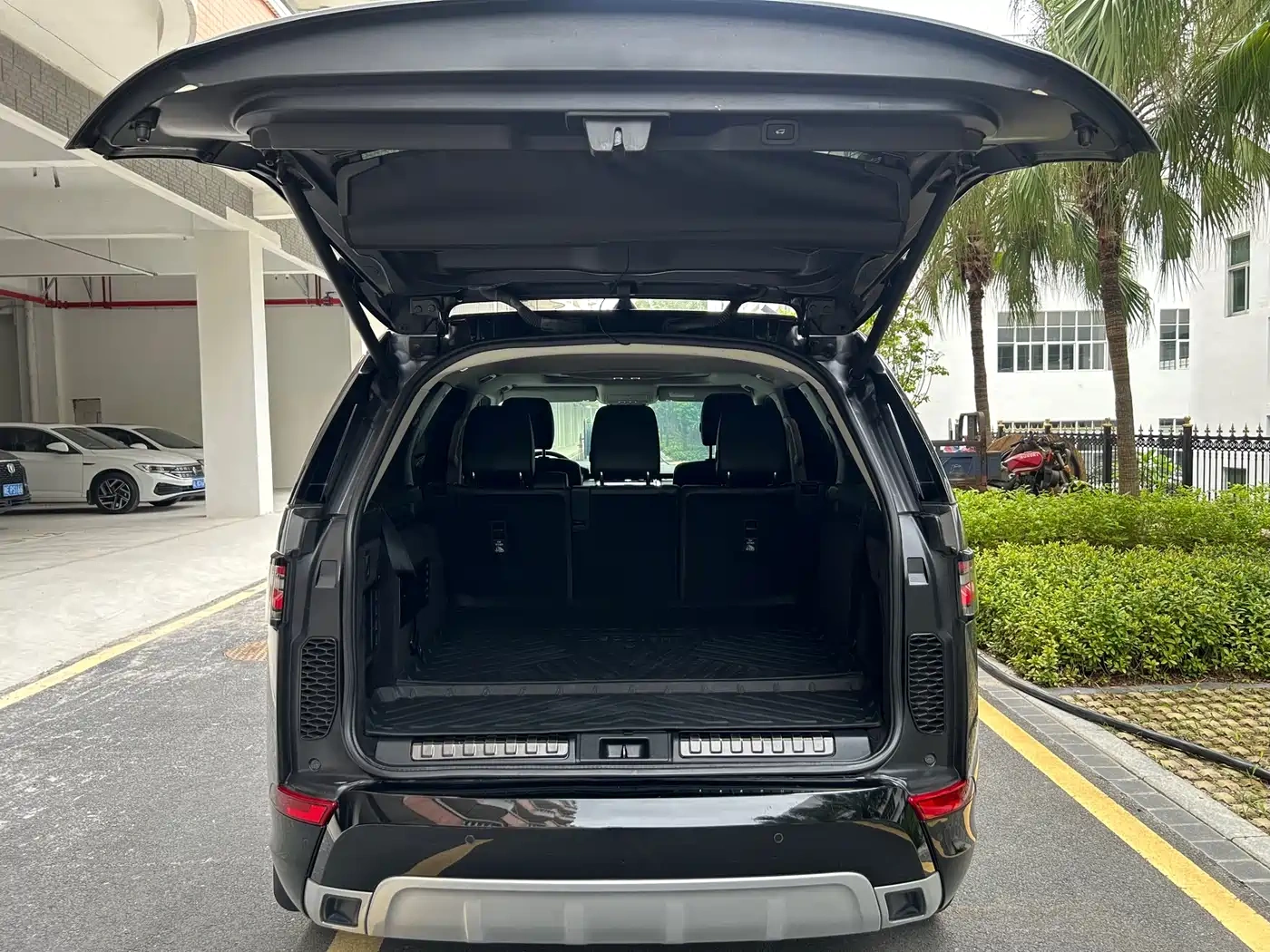 Land Rover Discovery 2020 2.0T 30th Anniversary Special Edition
