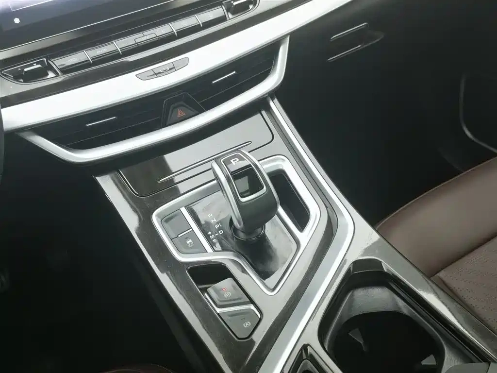 Geely Jia Ji 2022 1.8TD DCT Platinum Luxury