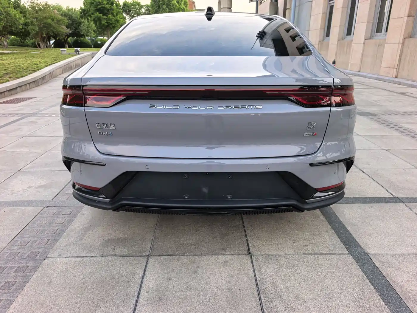BYD Han 2025 DM-i 125KM LiDAR Smart Driving