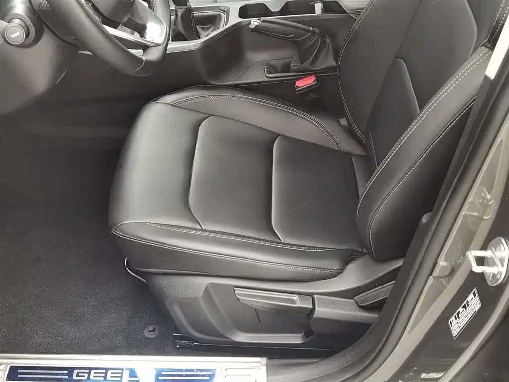 Geely Emgrand 2025 4th Gen 1.5L Manual Soaring Dragon Edition