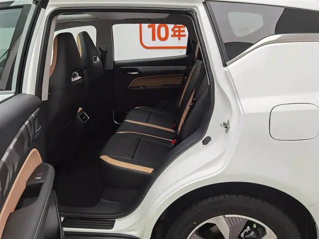 Geely Haoyue PRO 2024 1.5T DCT Free Roaming+