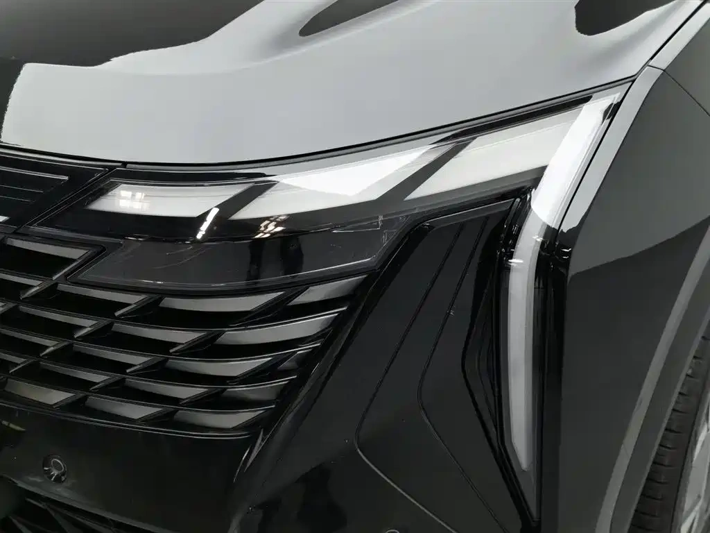 Geely Boyue L 2023 1.5TD DCT Premium