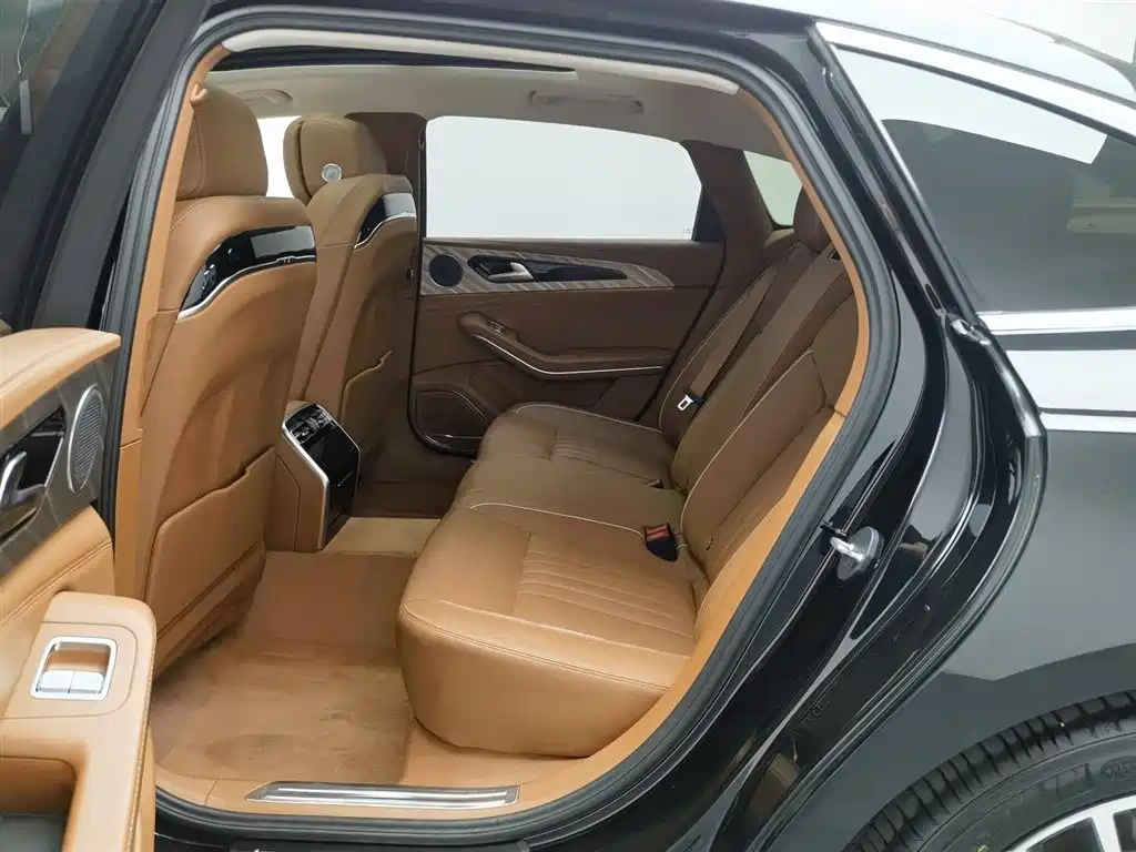 Hongqi Hongqi H9 2023 Model 2.0T Smart Connect Flagship Edition