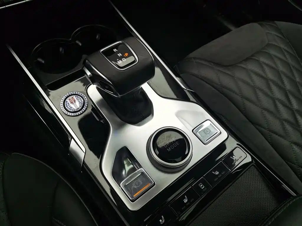 Hongqi Hongqi HS5 2019 2.0T Smart Connect Enjoy Edition
