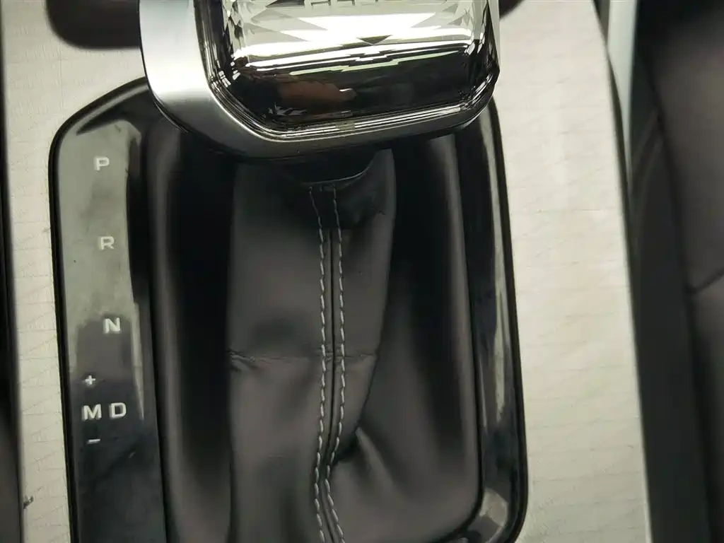 Geely Emgrand 2022 4th Generation 1.5L CVT Premium