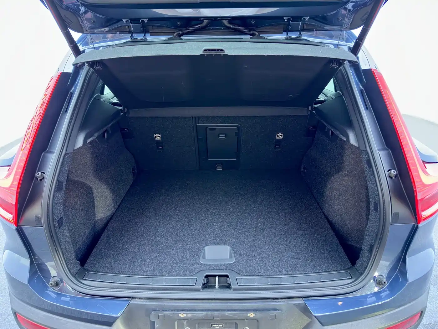 Volvo Volvo XC40 2021 T4 AWD Smart Sport Edition