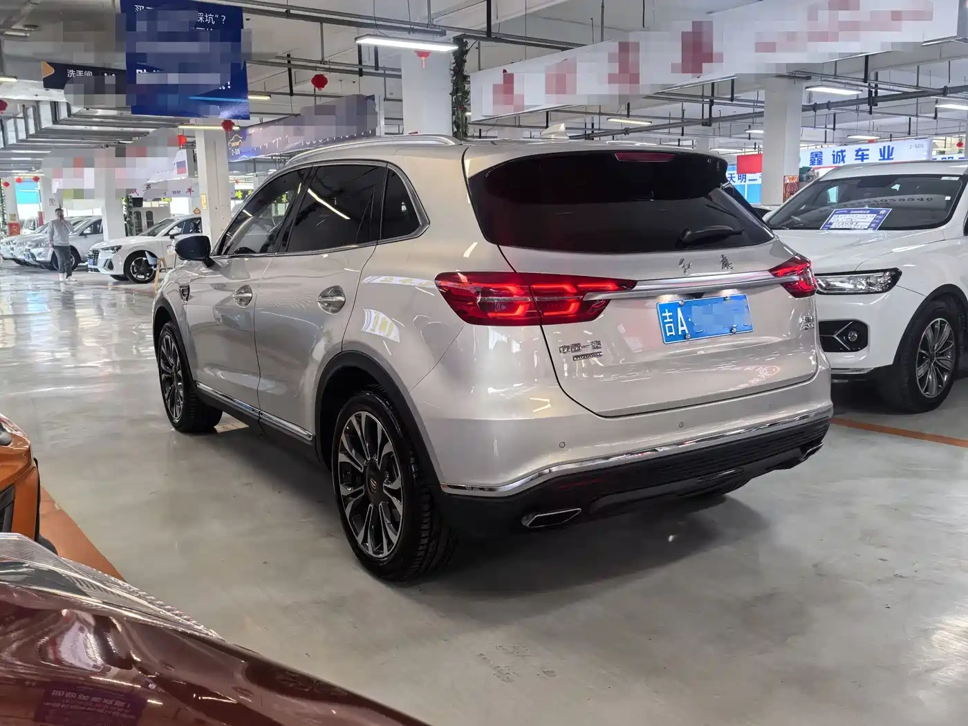 Hongqi Hongqi HS5 2019 2.0T Smart Connect Enjoy 4WD Edition
