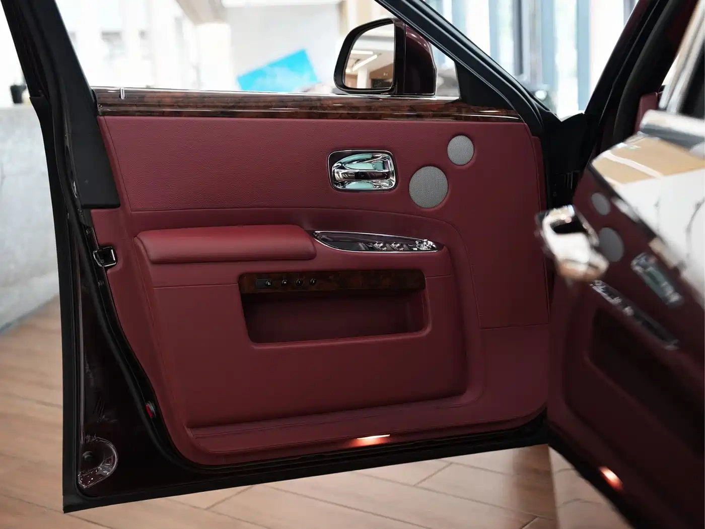 Rolls-Royce Ghost 2018 6.6T Long Wheelbase Edition