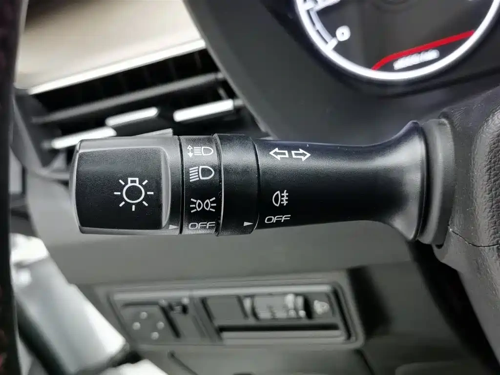 Geely Vision X3 2021 PRO 1.5L Manual Elite