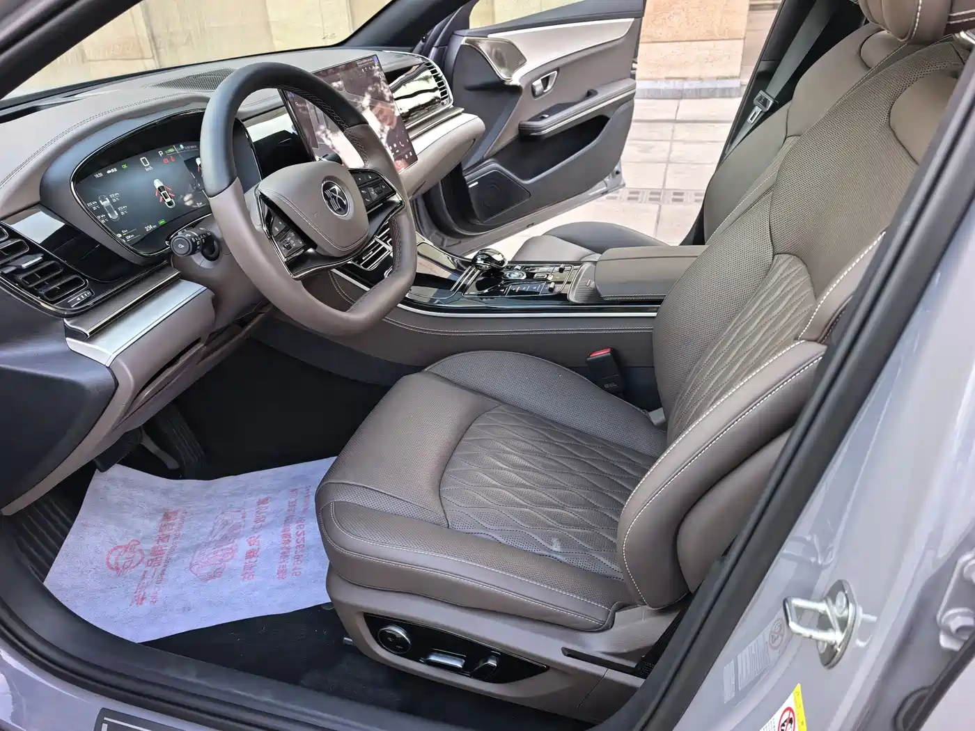 BYD Han 2025 DM-i 125KM LiDAR Smart Driving
