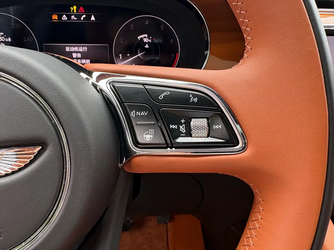 Bentley Bentayga 2023 4.0T V8 Long Wheelbase Version