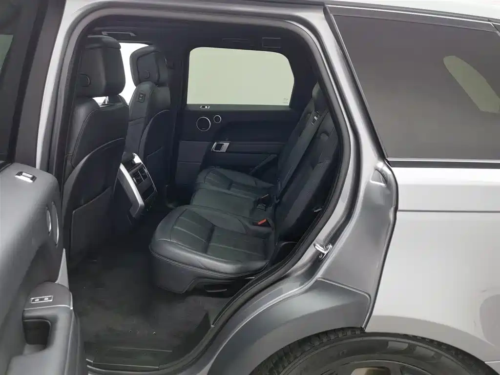 Land Rover Range Rover Sport 2021 3.0 L6 SE