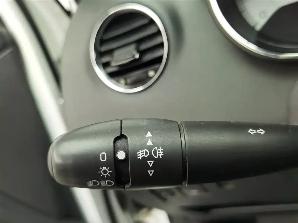 Peugeot Peugeot 408 2013 1.6L Manual Comfort Edition