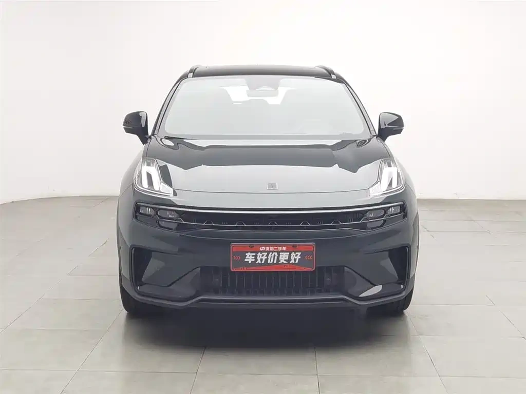 Lynk & Co Lynk & Co 06 2023 Remix 1.5T Hero