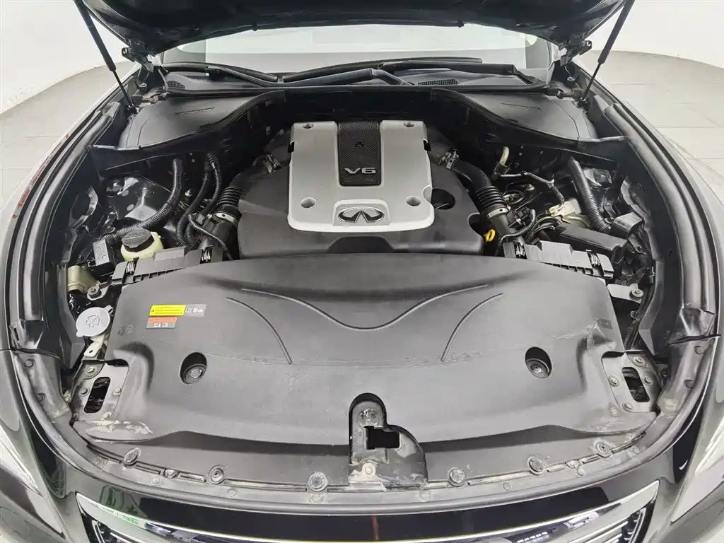 Infiniti Infiniti Q70 2013 Q70L 2.5L Comfort