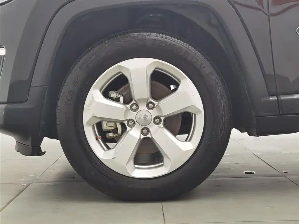 Jeep Compass 2020 220T Automatic Leading Edition