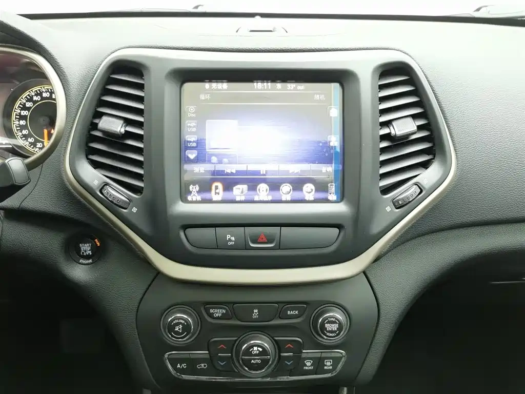 Jeep Cherokee 2016 2.0L Superior Edition