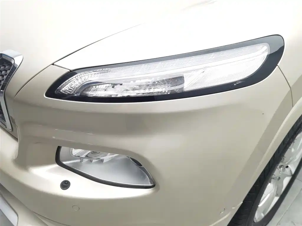 Jeep Cherokee 2017 2.4L Superior Edition