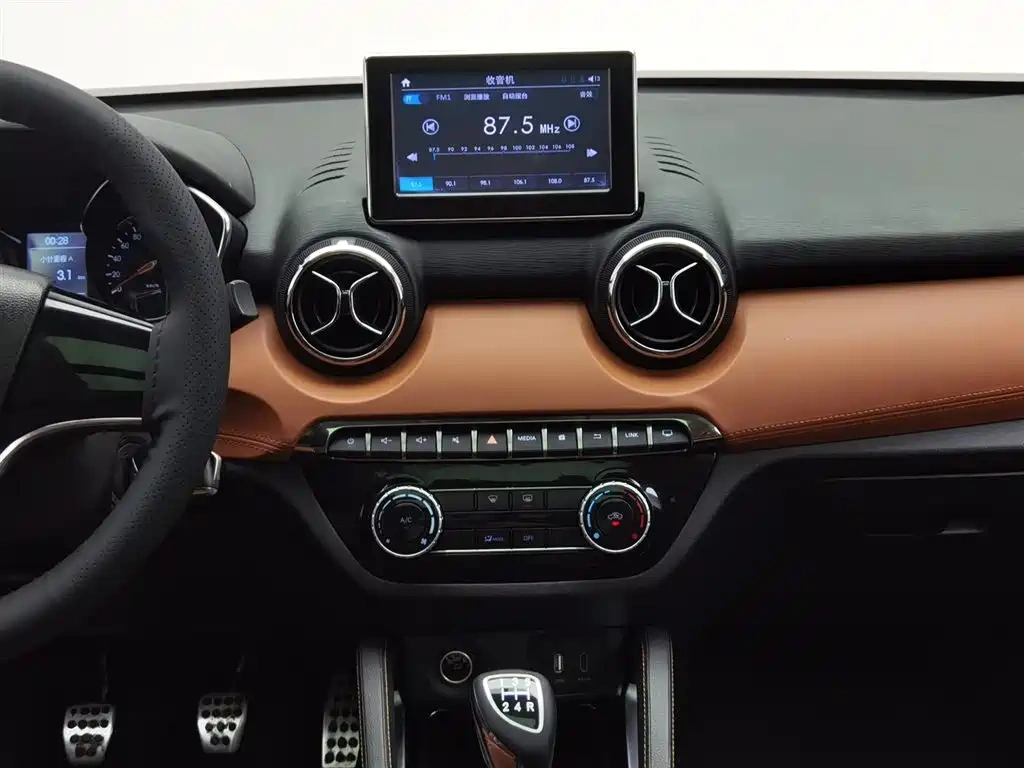 BAIC Senova X35 2016 1.5L Manual Luxury Edition