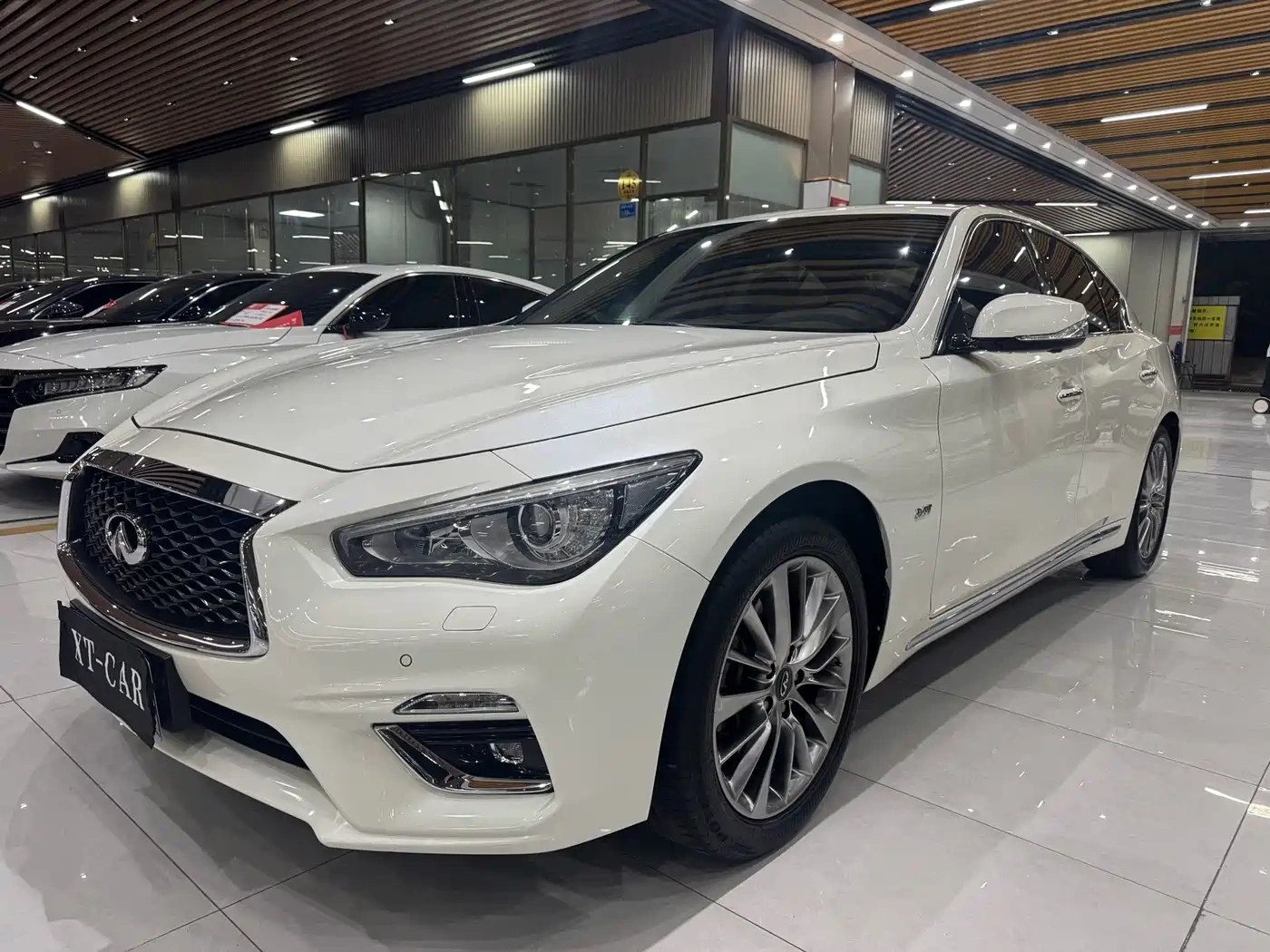Infiniti Infiniti Q50L 2018 2.0T Premium Edition (China VI)
