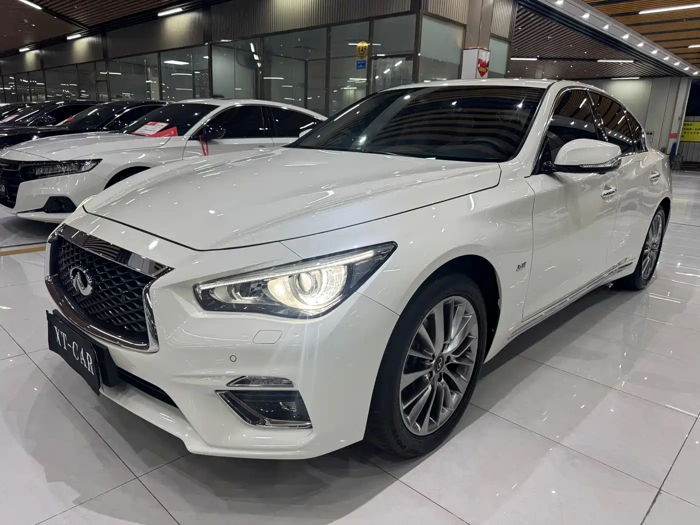 Infiniti Infiniti Q50L 2018 2.0T Premium Edition (China VI)