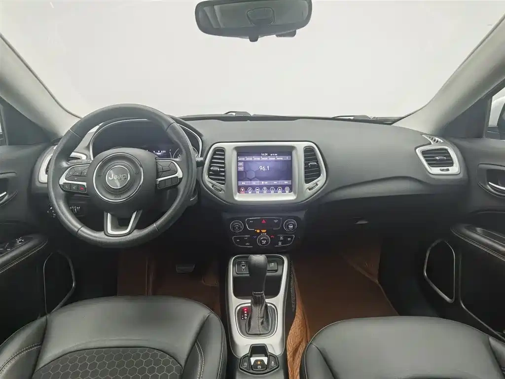 Jeep Compass 2020 220T Automatic Leading Edition