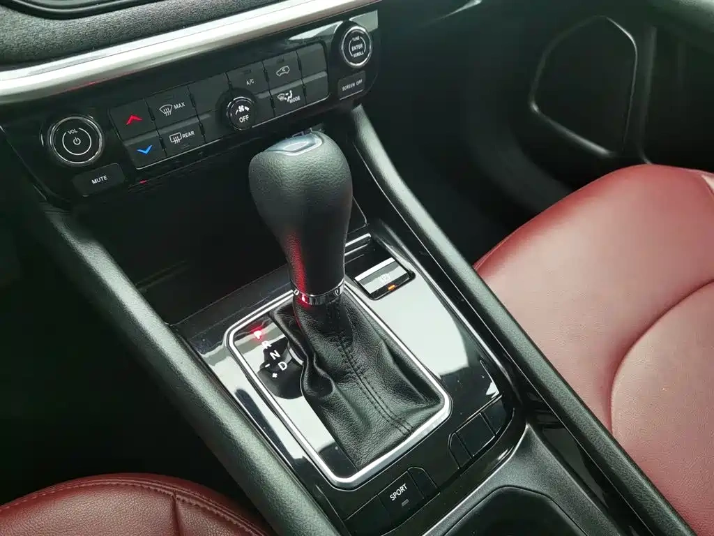 Jeep Compass 2021 220T Automatic Comfort Edition