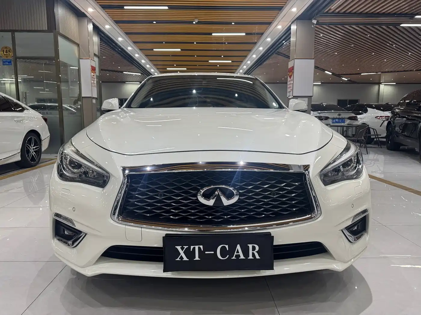 Infiniti Infiniti Q50L 2018 2.0T Premium Edition (China VI)