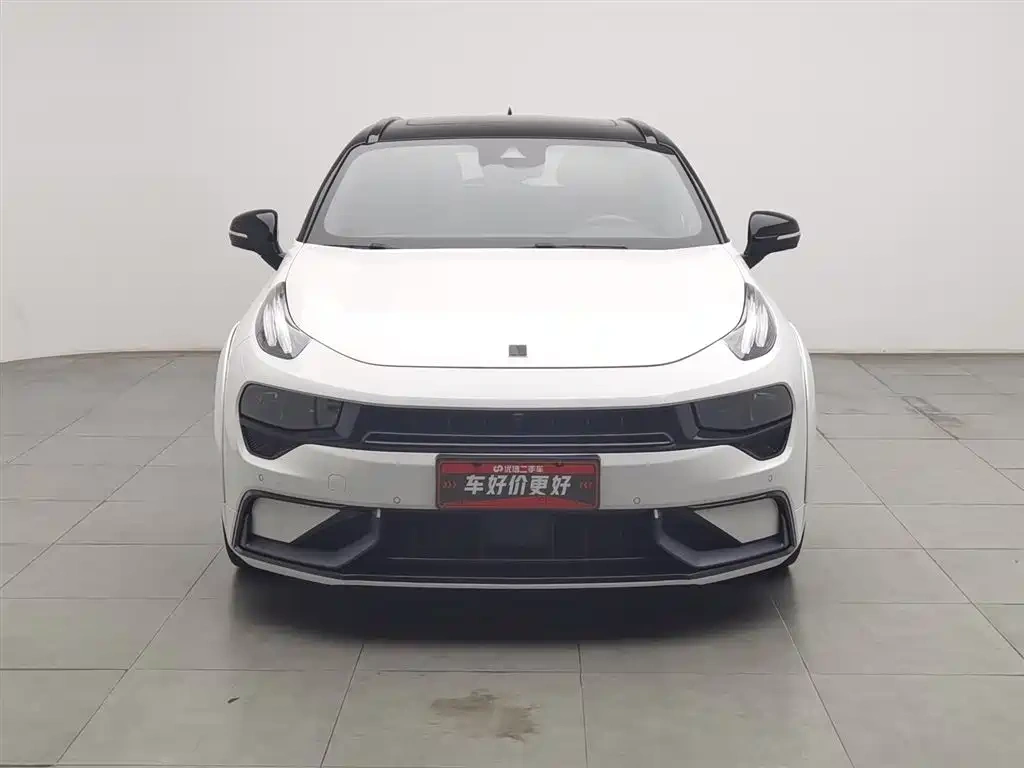 Lynk & Co Lynk & Co 02 Hatchback 2022 2.0TD Pro