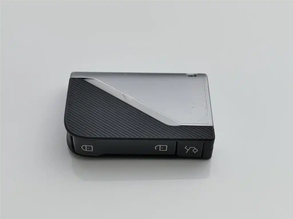 Lynk & Co Lynk & Co 06 2023 Remix 1.5T Power Halo