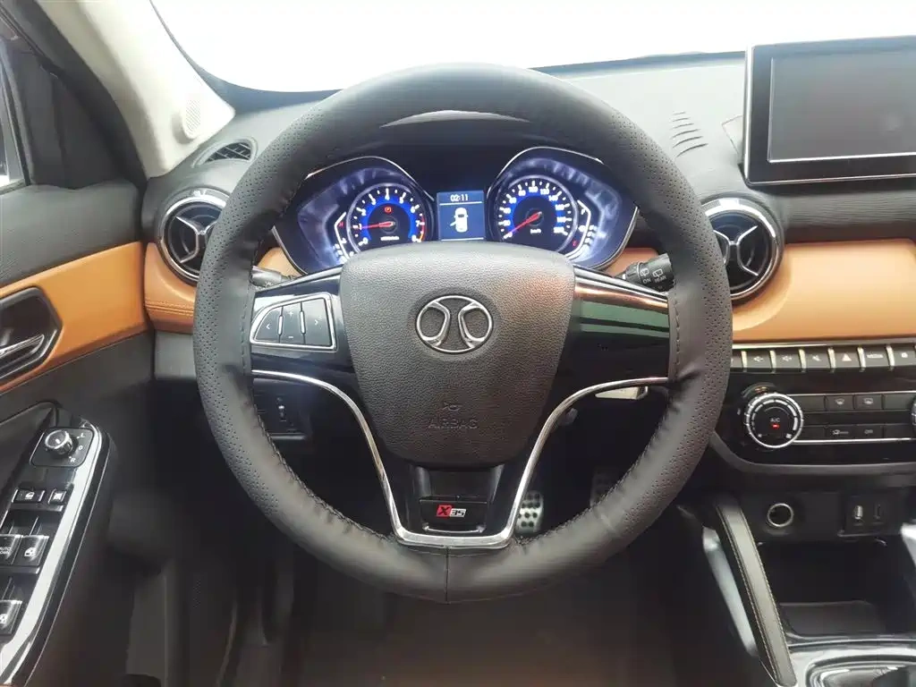 BAIC Senova X35 2016 1.5L Manual Luxury Edition