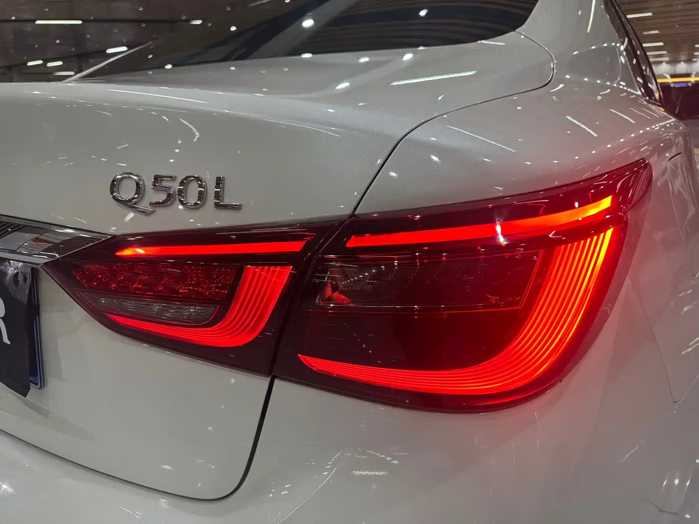 Infiniti Infiniti Q50L 2018 2.0T Premium Edition (China VI)