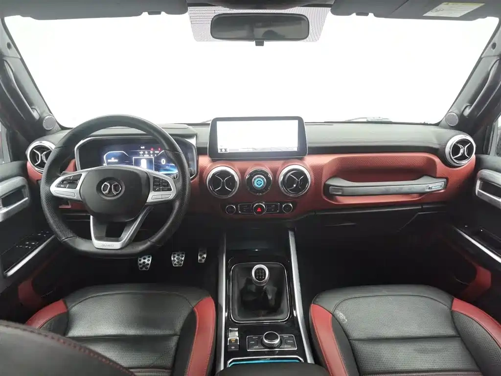 BAIC ORV Beijing Offroad BJ40 2019 PLUS 2.3T Manual 4WD Luxury Edition China VI