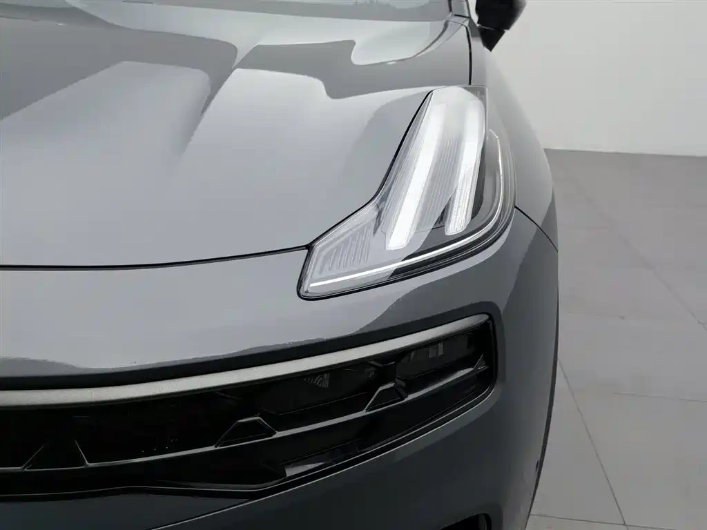 Lynk & Co Lynk & Co 06 2023 Remix 1.5T Power Halo