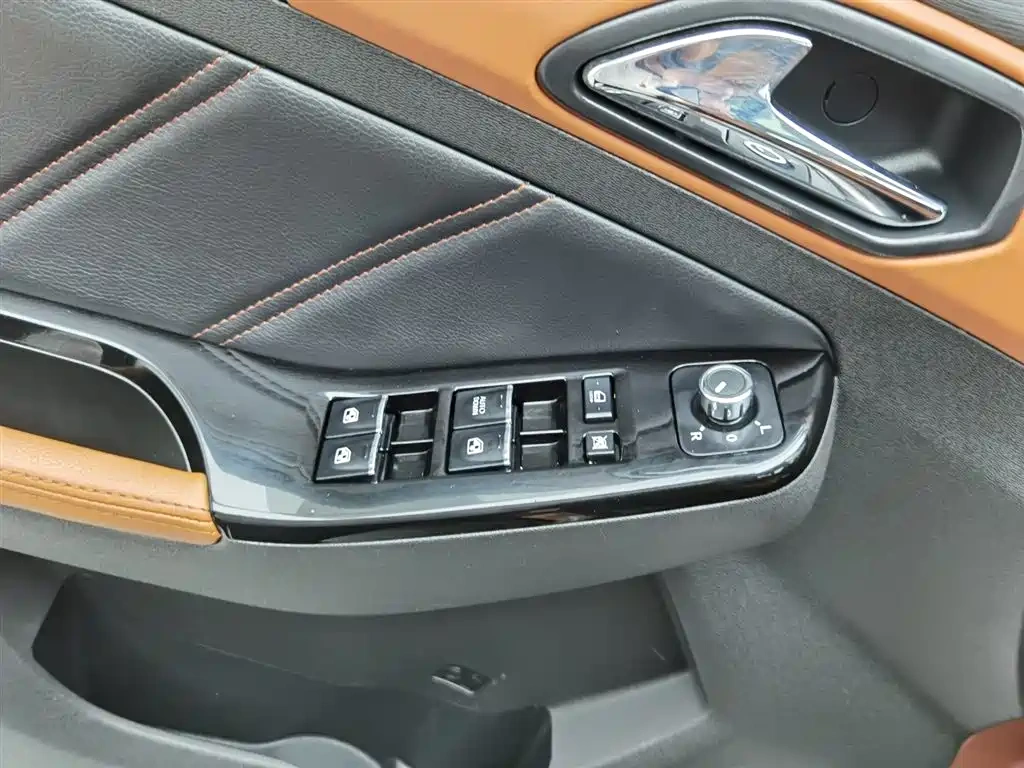 BAIC Senova X35 2016 1.5L Manual Luxury Edition
