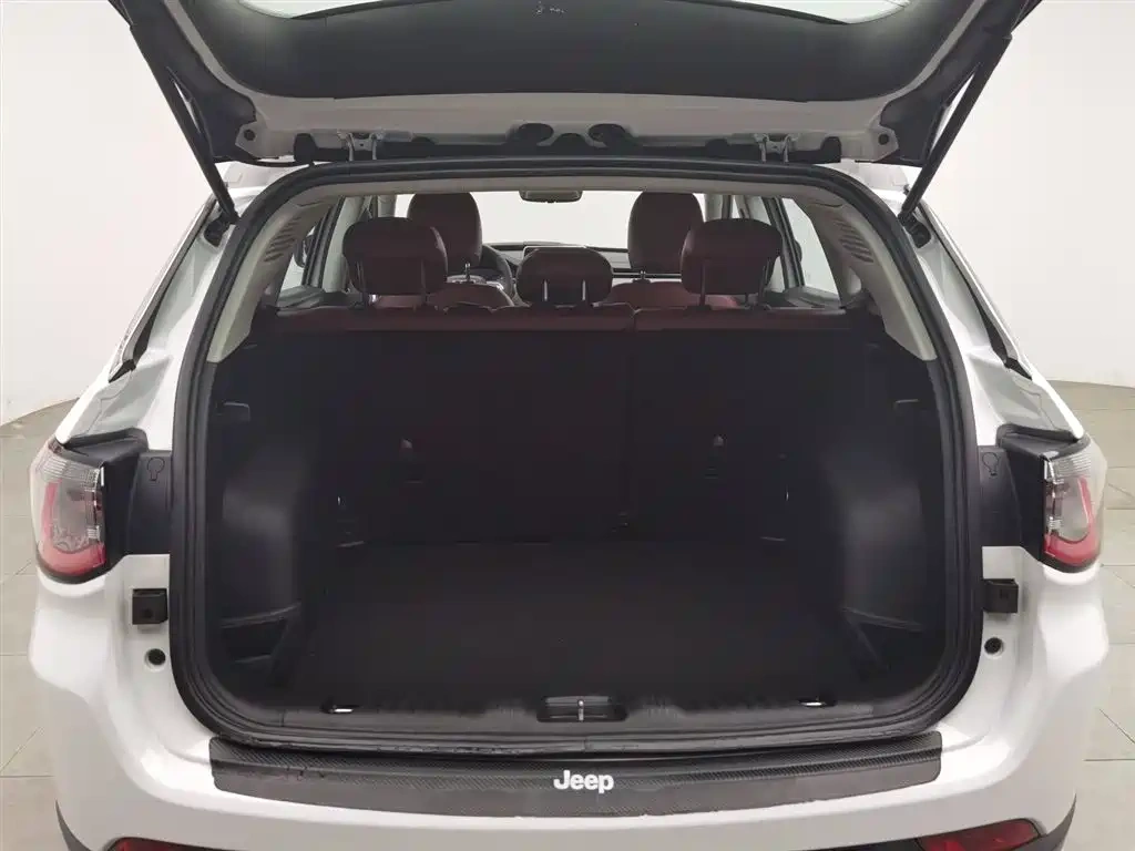 Jeep Compass 2021 220T Automatic Comfort Edition