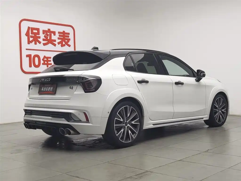 Lynk & Co Lynk & Co 02 Hatchback 2022 2.0TD Pro