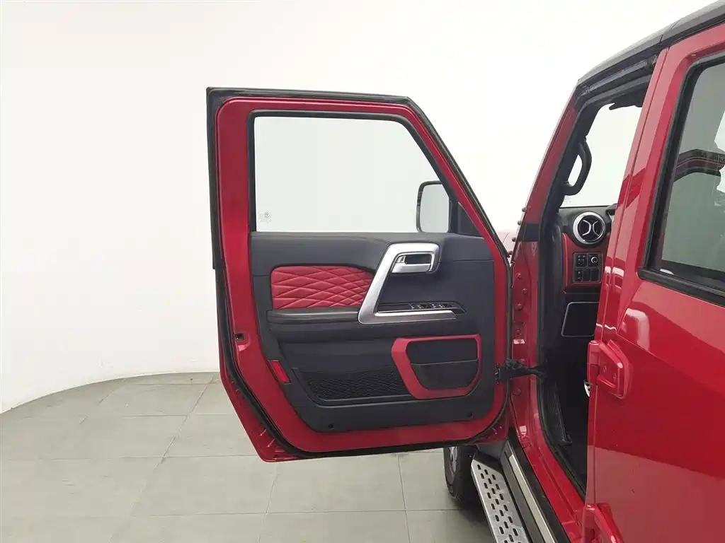 BAIC ORV Beijing Offroad BJ40 2019 PLUS 2.3T Manual 4WD Luxury Edition China VI