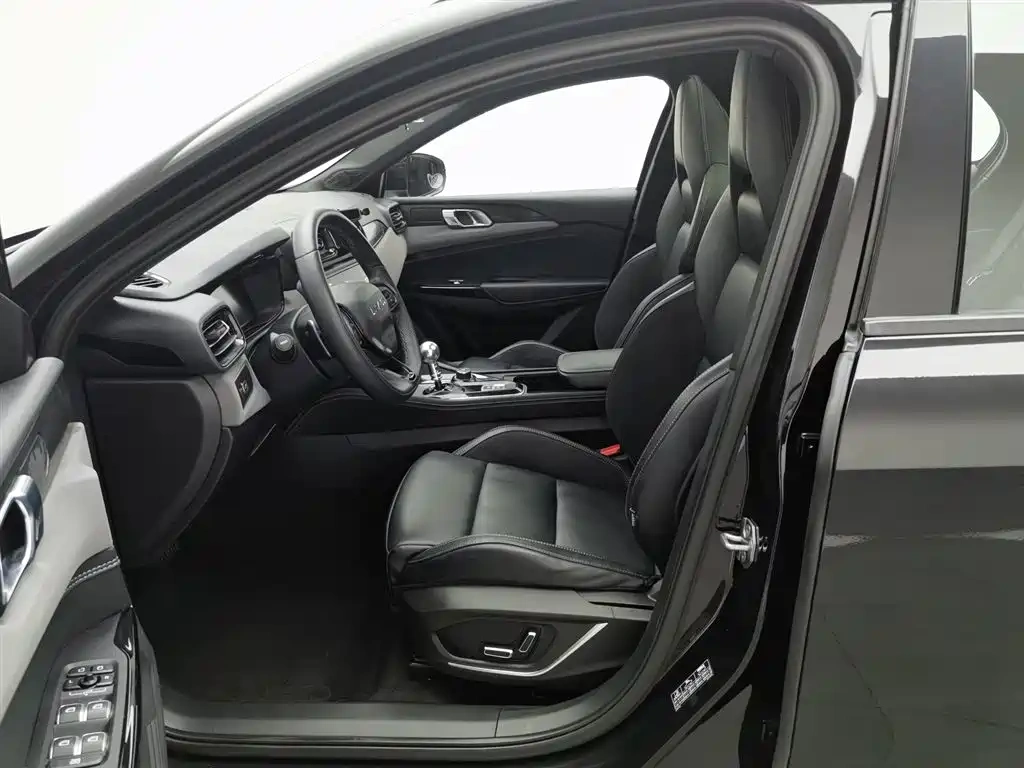 Lynk & Co Lynk & Co 02 Hatchback 2022 2.0TD Plus