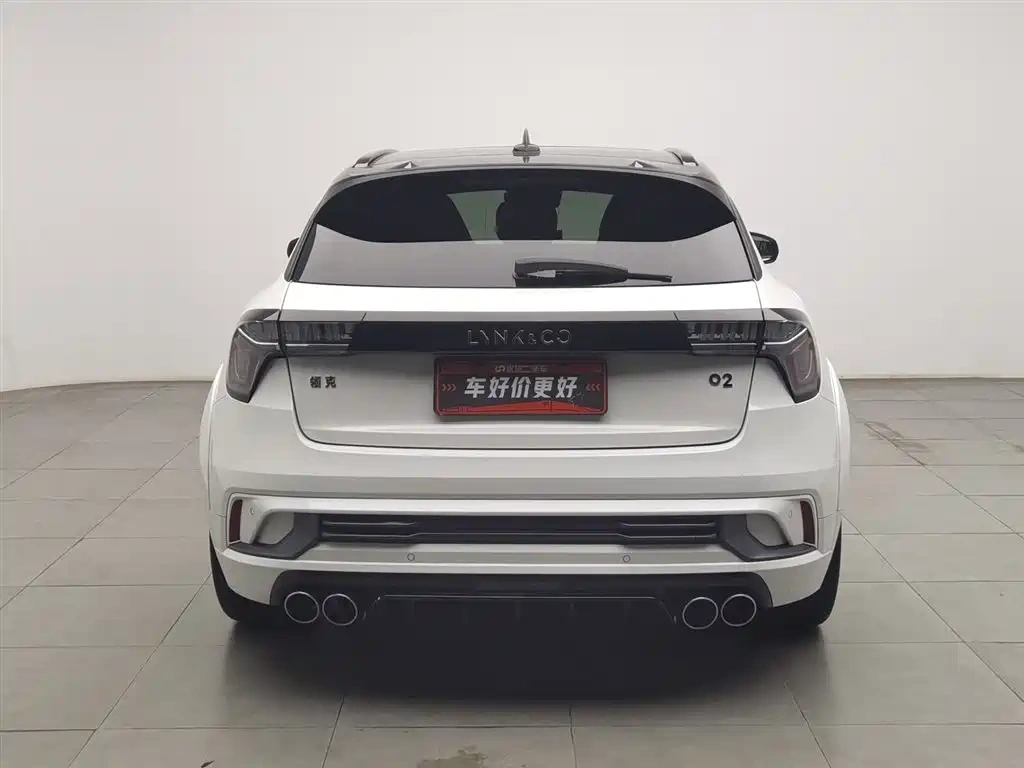 Lynk & Co Lynk & Co 02 Hatchback 2022 2.0TD Pro