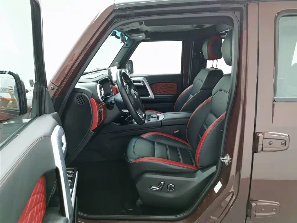 BAIC ORV Beijing Offroad BJ40 2018 PLUS 2.3T Auto 4WD Premium Edition China V