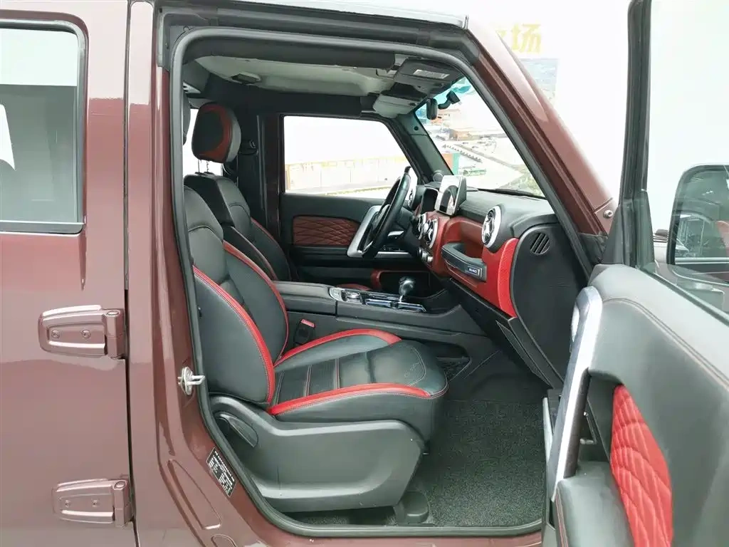 BAIC ORV Beijing Offroad BJ40 2018 PLUS 2.3T Auto 4WD Premium Edition China V