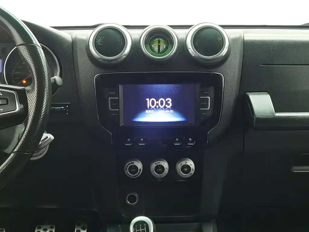 BAIC ORV Beijing Offroad BJ40 2016 Model 40L 2.0T Manual 4WD Premium